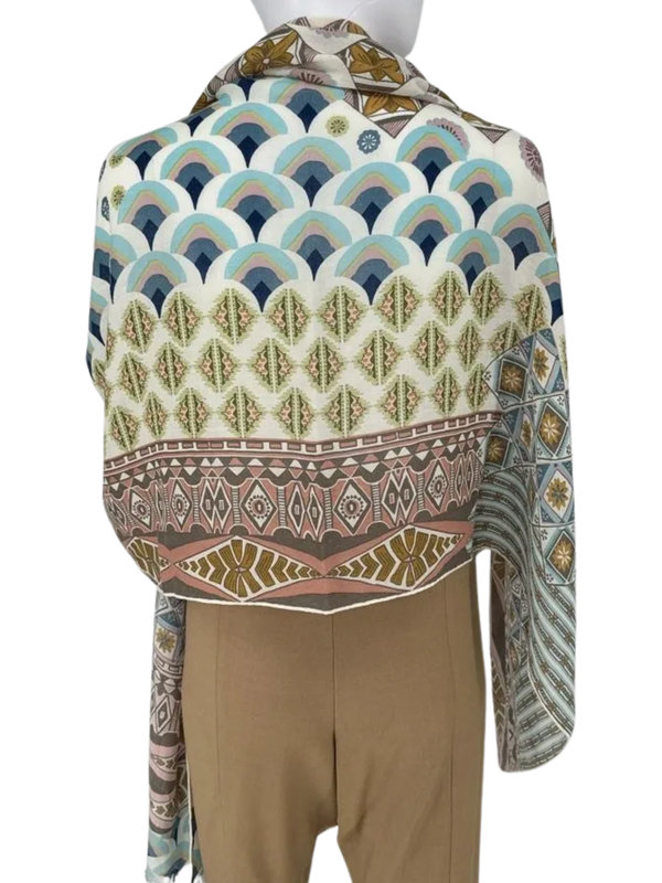 Loro Piana NWT Cashmere/Silk Shawl