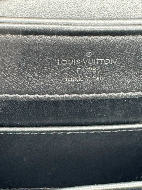 Louis Vuitton 2017 Mini Capucines Black/Silver Crossbody/Top Handle