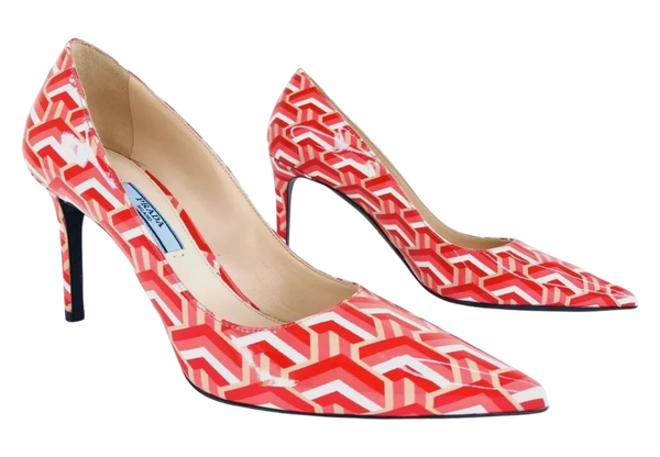 Prada Vernice St. Twis Patent Leather Pointed Toe Logo Heels *NEW*