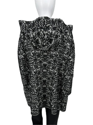 Alaia Iconic knit Poncho/Hoodie Long Sleeve Black and White Floral – Size 40/ US 10
