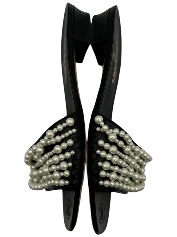 Chanel Pre-Fall 2017 Interlocking CC Logo Slides *NEW*