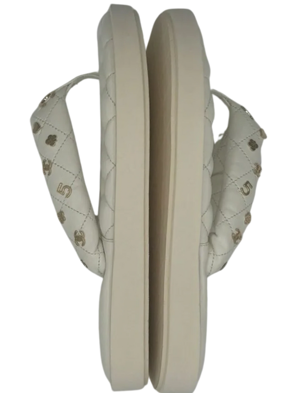 Chanel Spring 2023 White Quilted Charms Padded Pool Thong Sandal