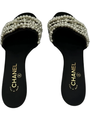 Chanel Pre-Fall 2017 Interlocking CC Logo Slides *NEW*