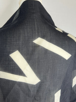 GIVENCHY Wool / Silk Print Black Scarf