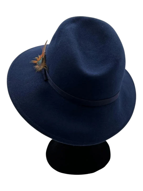 Burberry's Wool Hat- Vintage