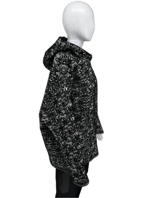 Alaia Iconic knit Poncho/Hoodie Long Sleeve Black and White Floral – Size 40/ US 10