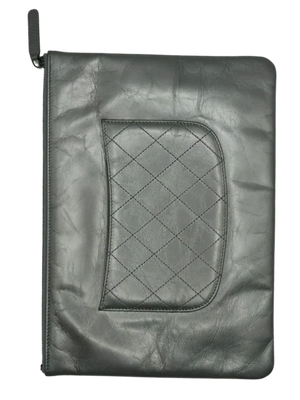 Chanel Written In Chain Metallic Crumpled Calfskin Signature Pouch Silver