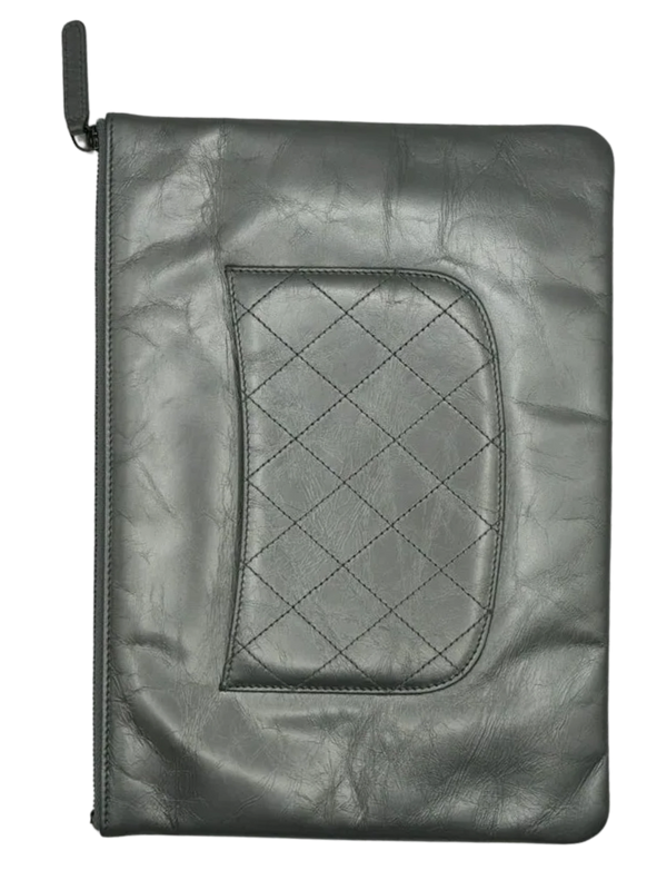 Chanel Written In Chain Metallic Crumpled Calfskin Signature Pouch Silver