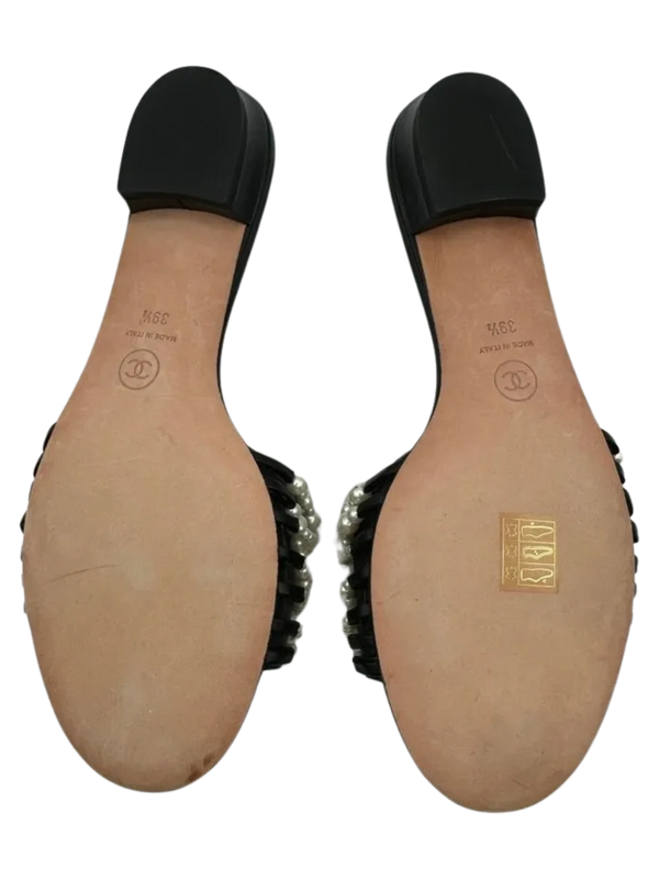 Chanel Pre-Fall 2017 Interlocking CC Logo Slides *NEW*