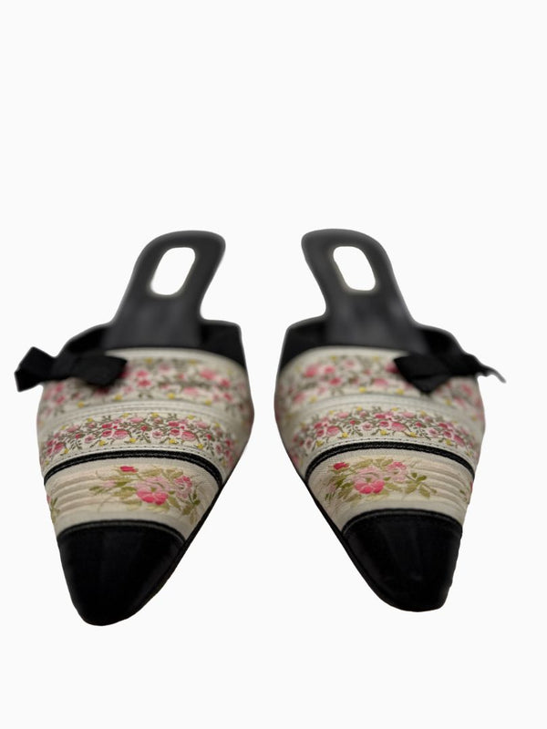 Vintage Isaac Mizrahi Floral Brocade Satin Kitten Heel Mules Shoes 9 Italy