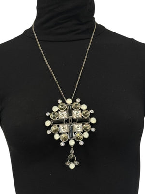 Chanel Fall 2006 Crystal Statement Pendant Necklace – Box Included