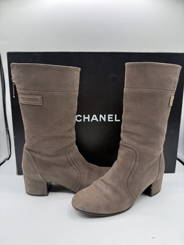 Chanel Taupe Leather Quilted-Heel Mid-Calf Boots – Size 36.5