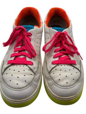 Chanel Neon Trim Leather Low-Top Sneakers – Size 40