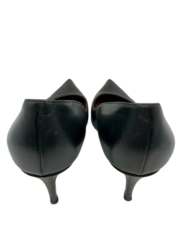 Givenchy Black Leather Pointed-Toe Pumps with Silver Trim – Size 39