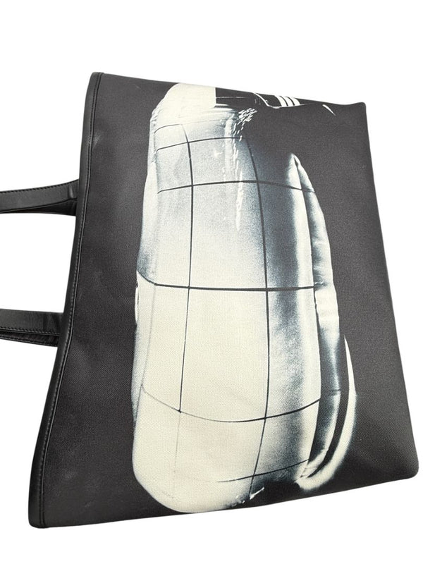Chanel Karl Lagerfeld Mobile Art Zaha Hadid Limited Edition Tote