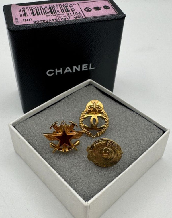 CHANEL Paris-Moscow Collection Brooch Pin Set – 2009 Pre-Fall Métiers d’Art