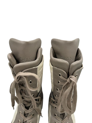 Chanel CC Quilted Two-Tone Lace-Up Combat Boots – Size 40