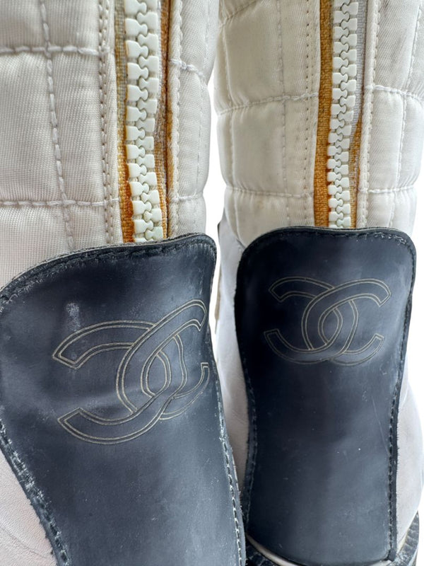 Chanel CC Quilted Two-Tone Lace-Up Combat Boots – Size 40
