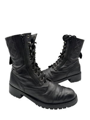 Chanel Quilted Leather Lace-Up Combat Boots – Size 40