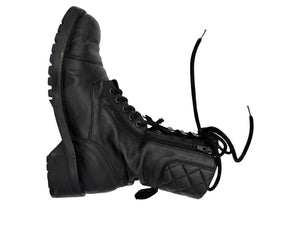 Chanel Quilted Leather Lace-Up Combat Boots – Size 40