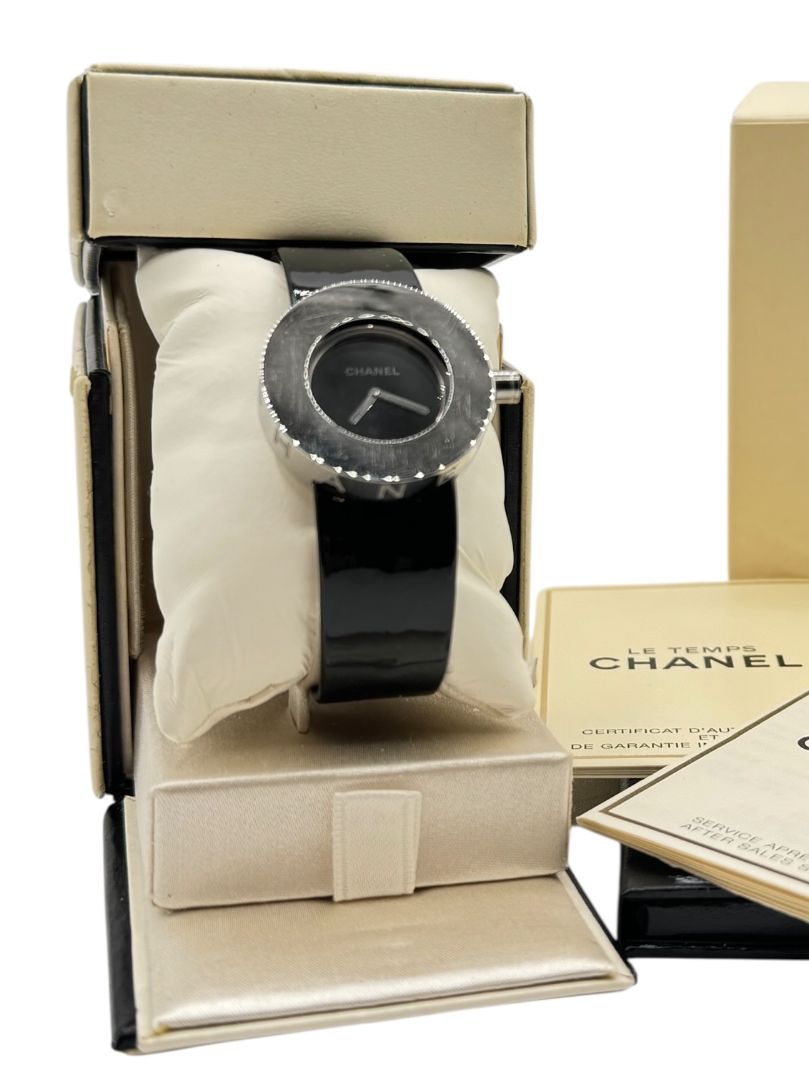 Chanel La Ronde Black Patent Leather Watch H0579 – Stainless Steel – 29mm