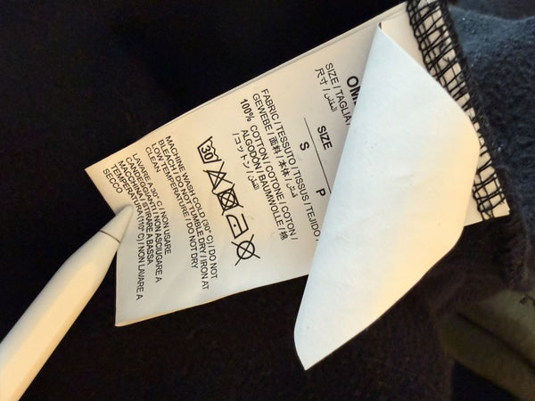 Off-White Gradient Arrows Zip Hoodie – Black – Men’s Size S