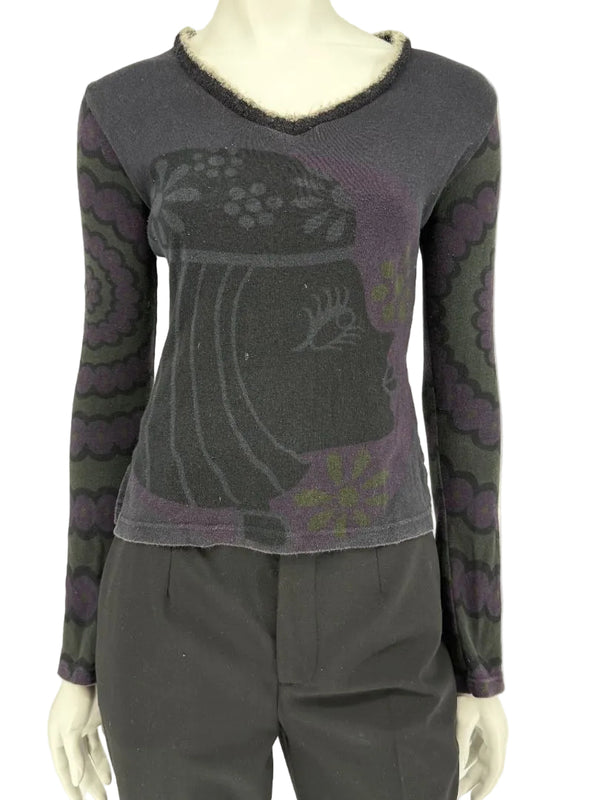 Custo Barcelona Long-Sleeve Graphic V-Neck Top – Size 1 (Small)
