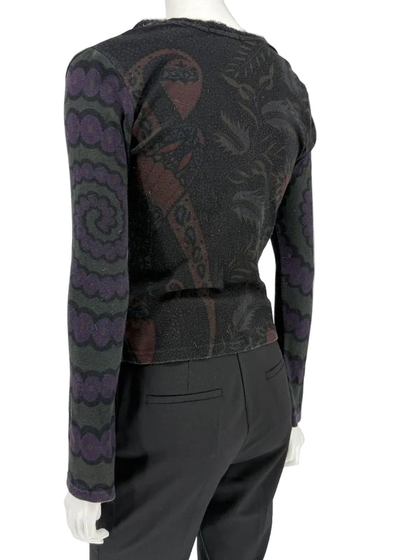 Custo Barcelona Long-Sleeve Graphic V-Neck Top – Size 1 (Small)