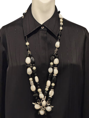 Chanel Haute Couture F/W 2006 Black & Ecru Stone & Crystal CC Logo Statement Necklace – 21.5"