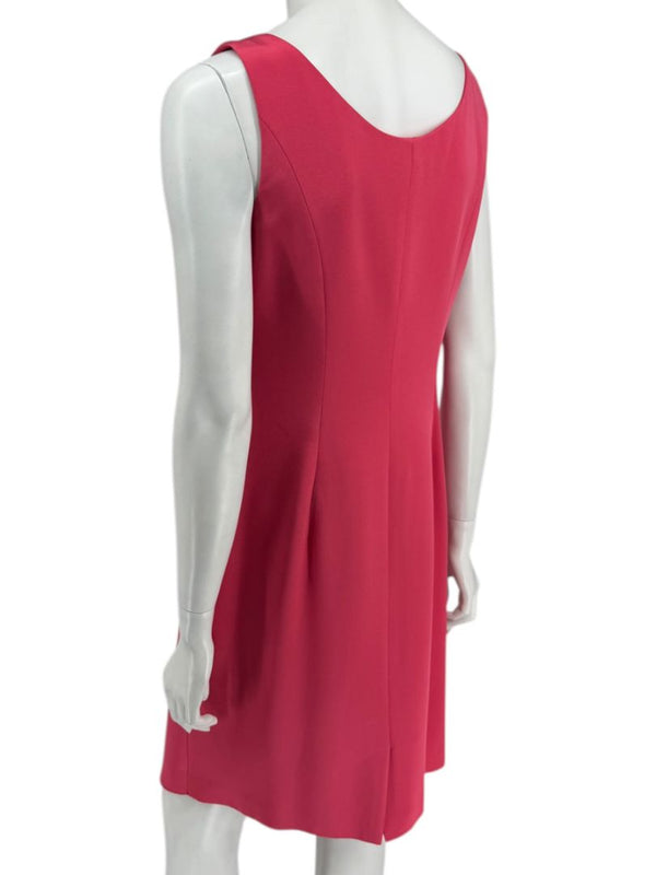 Kay Unger New York Coral Silk Embellished Shoulder Shift Dress – Size 8