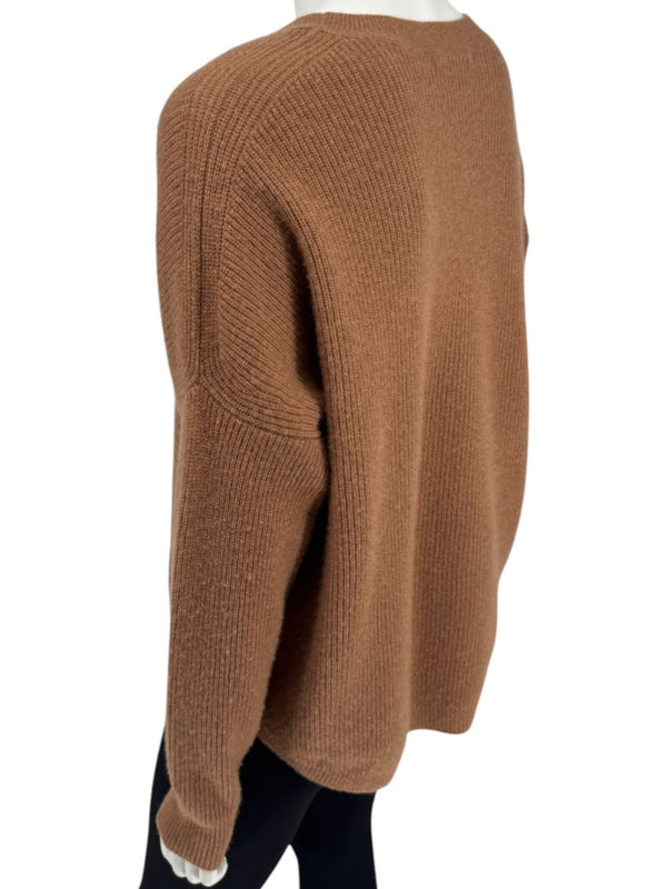 Alice + Olivia Camel Cashmere Crewneck Sweater – Size S/P