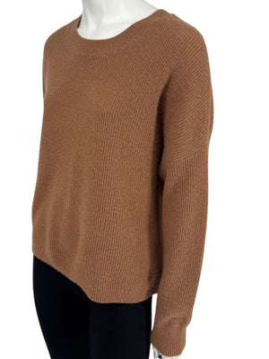 Alice + Olivia Camel Cashmere Crewneck Sweater – Size S/P