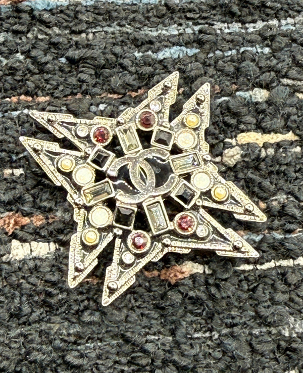 Chanel Strass & Faux Pearl Maltese Cross CC Brooch Pendant