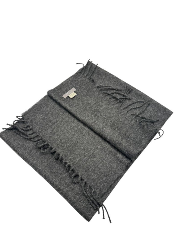 MFH by Carlos Pumayalli Charcoal Baby Alpaca Scarf – Made in Peru
