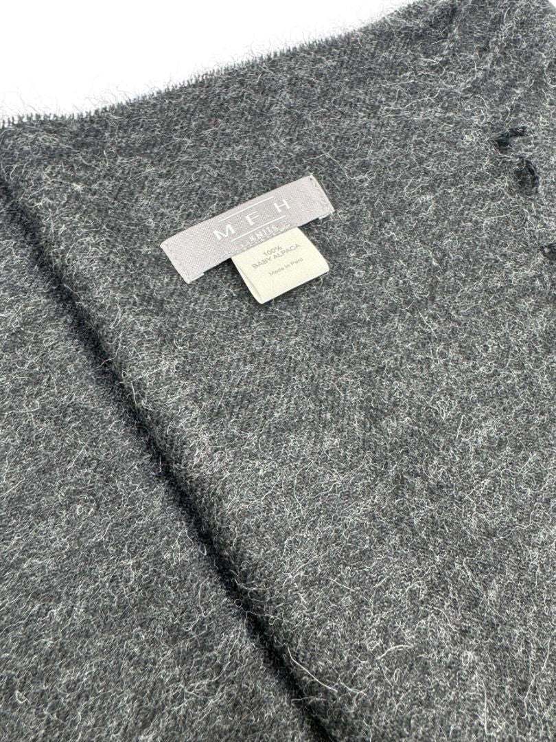 MFH by Carlos Pumayalli Charcoal Baby Alpaca Scarf – Made in Peru