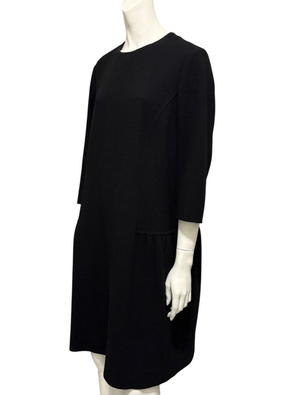 Oscar de la Renta Black Drop-Waist Shift Dress – Size 16