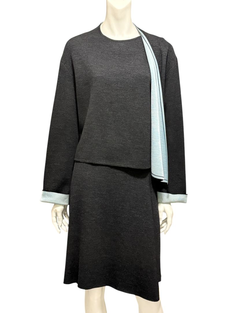 Thierry Mugler Vintage 90's Gray Knit Two-Piece Skirt Suit – Jacket Size L / Skirt Size M