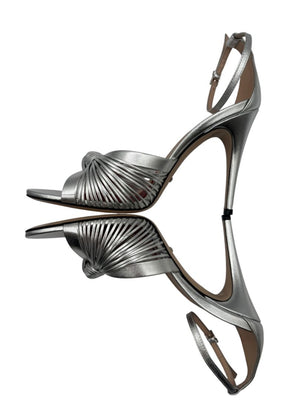 Gucci Crawford Metallic Silver Knotted Leather Sandals Pumps – Size 39 | Box & Accessories