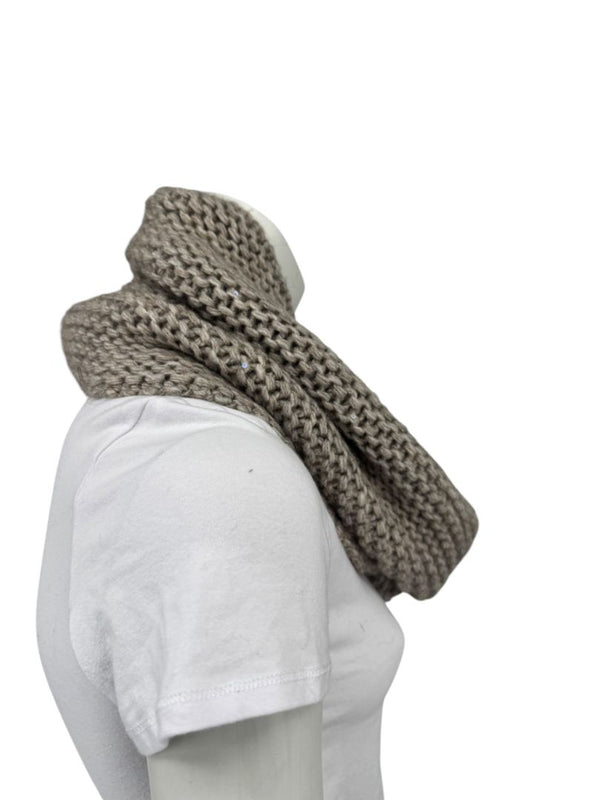 Lafayette 148 New York Osprey Melange Knit Infinity Scarf – One Size – NWT