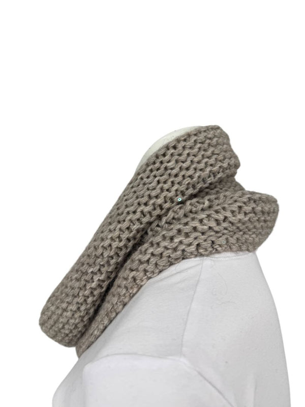 Lafayette 148 New York Osprey Melange Knit Infinity Scarf – One Size – NWT
