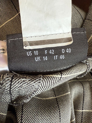 A-K-R-I-S Punto Grey Windowpane Wool Pantsuit – Jacket Size 8, Pants Size 10