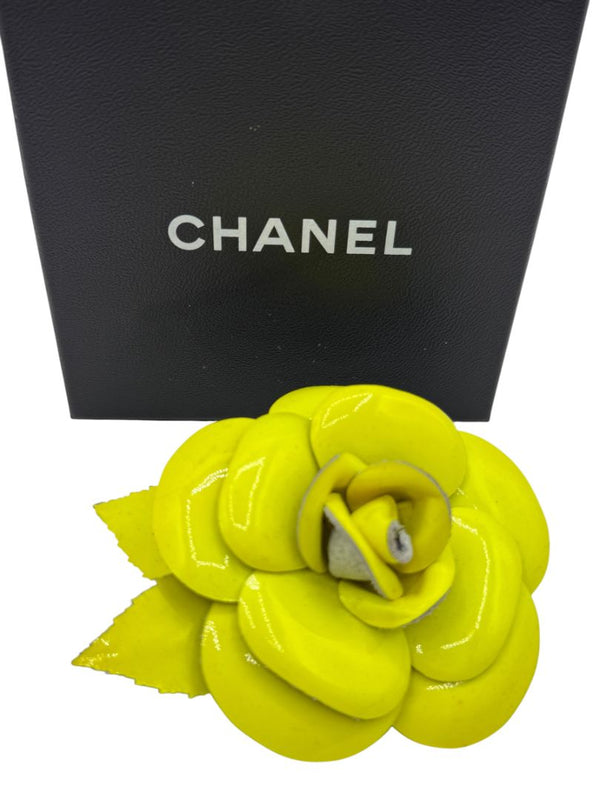 Vintage Chanel Lime Patent Leather Camellia Brooch / Pin