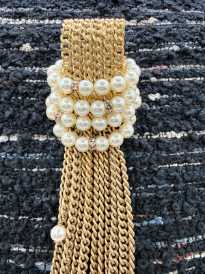 Chanel Cruise 2001 Gold-Tone Chain & Pearl Fringe Brooch – 8" x 1 3/4"