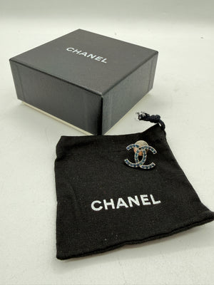 Chanel Mini CC Crystal-Embellished Pin – Silver-Tone – 1"