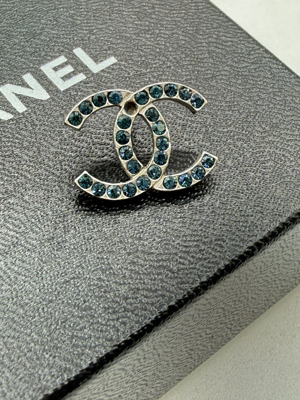 Chanel Mini CC Crystal-Embellished Pin – Silver-Tone – 1"