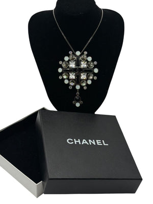 Chanel Fall 2006 Crystal Statement Pendant Necklace – Box Included
