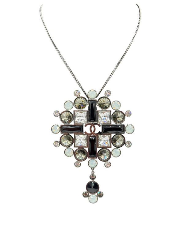 Chanel Fall 2006 Crystal Statement Pendant Necklace – Box Included