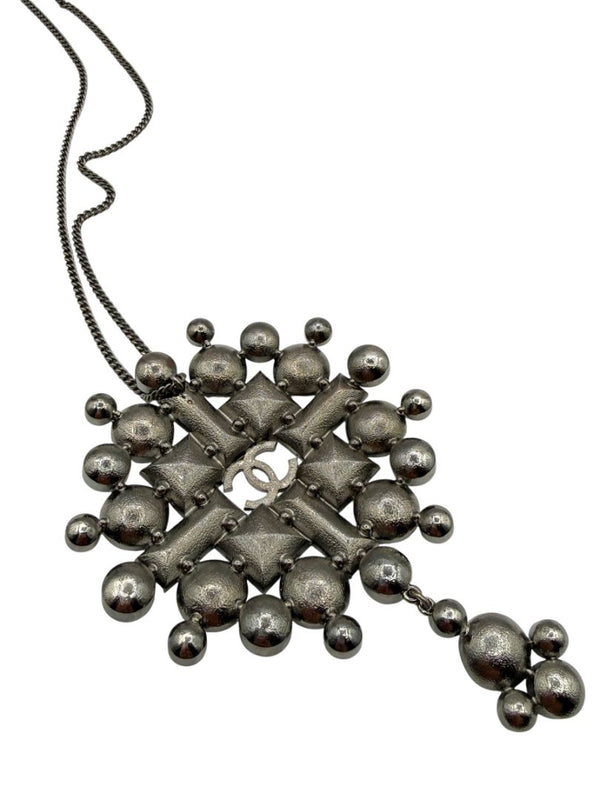 Chanel Fall 2006 Crystal Statement Pendant Necklace – Box Included