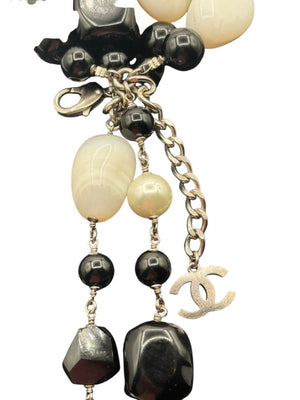 Chanel Haute Couture F/W 2006 Black & Ecru Stone & Crystal CC Logo Statement Necklace – 21.5"