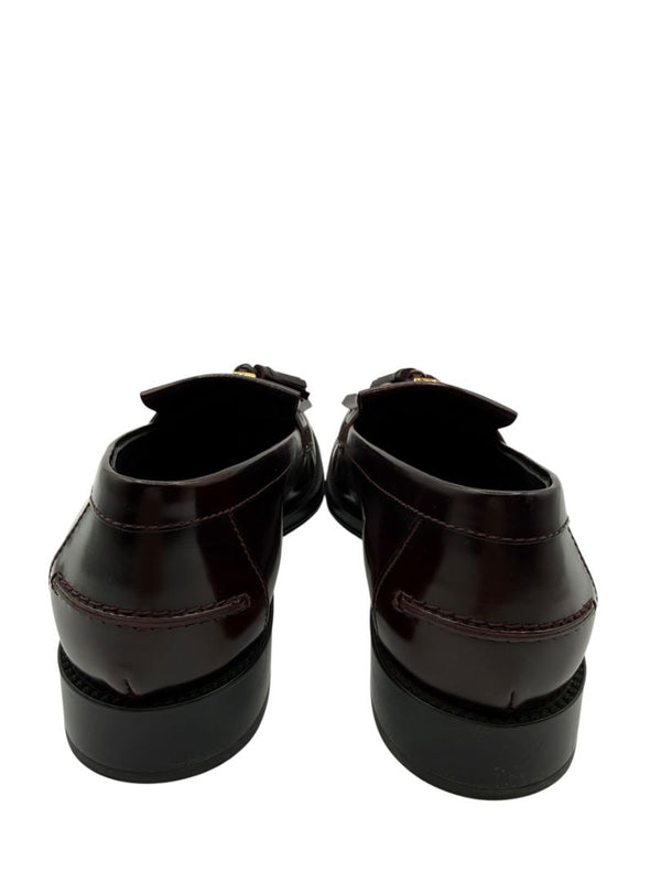 Tod’s Deep Burgundy Leather Tassel Loafers with Chain Detail – Size 39.5
